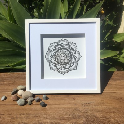 Khaki Grey Medium Mandala